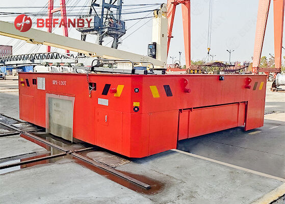 120-tons, op batterijen aangedreven spoortransferkar voor horizontale en verticale beweging